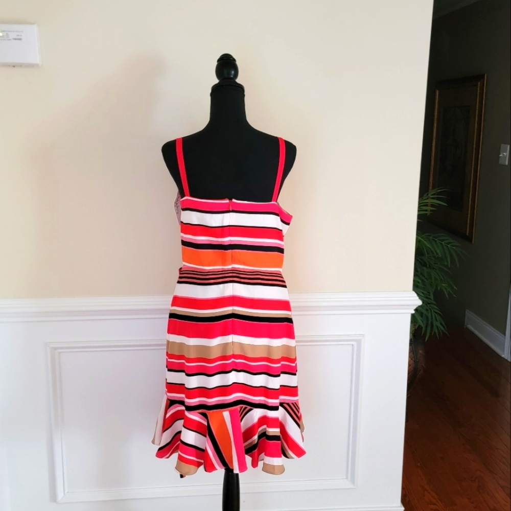 New - Nicole Miller Dress - Picture 11 of 12